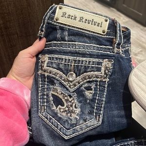 Rock Revivals size 26 skinny  Isella style jeans no holes lots of bling